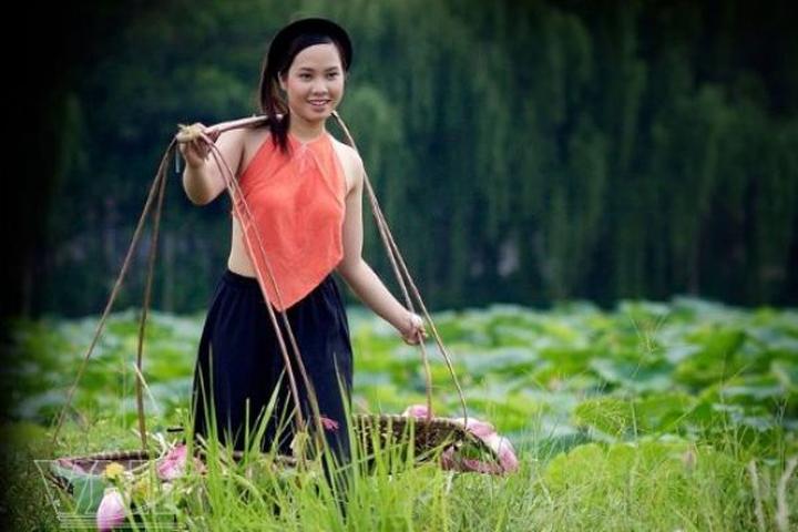 Chuyên gia Hotspot Matrix phân tích: Cặp đôi đóng mẹ con trên phim và marketing video