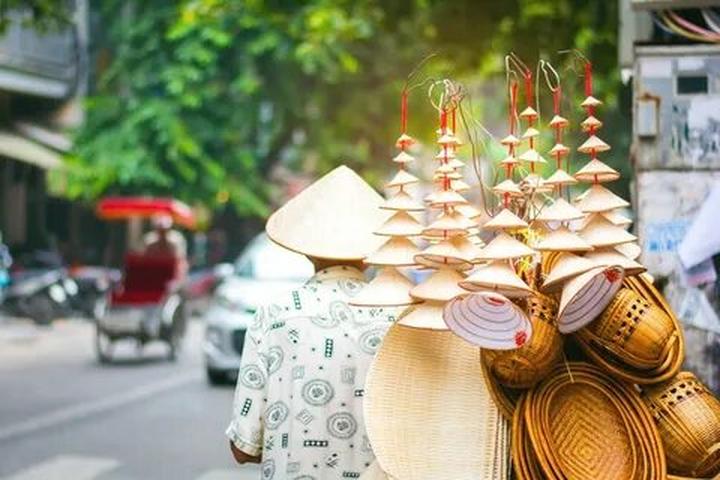 Hotspot Matrix: Biến Hoa hậu Ý Nhi lần đầu có phản thành cơ hội marketing đột phá